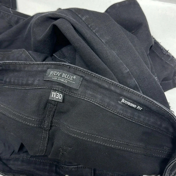 Judy Blue Denim Jeans Distressed Boyfriend Fit Ripped Knee Raw Hem Black Size 30 - Picture 9 of 10